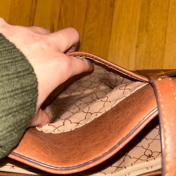 Purse - Picture 2 of 5